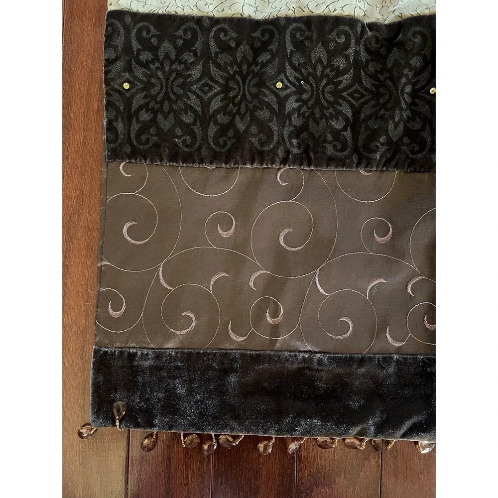 NWOT  Brown‎ global home Marrakesh Patchwork throw 50x60